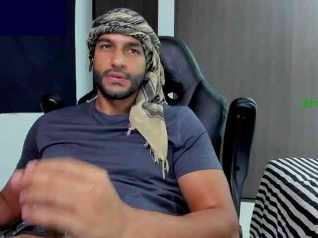 Handsoman11