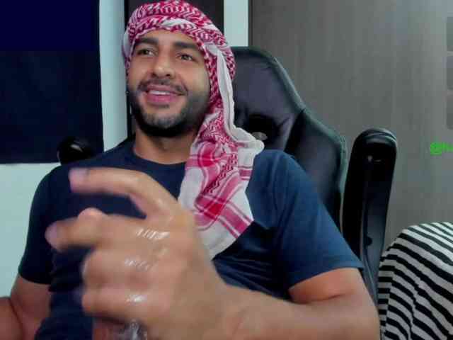 Handsoman11