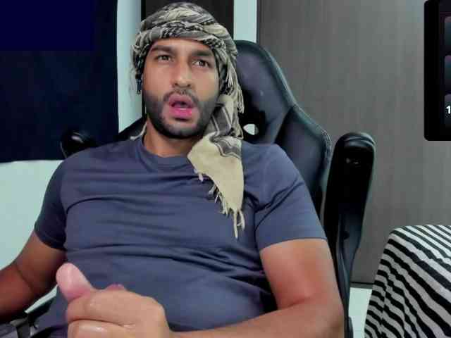 Handsoman11 Handsoman11