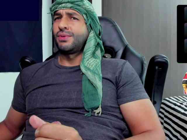 Handsoman11 Handsoman11