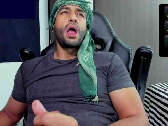 Handsoman11