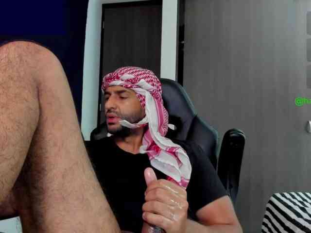 Handsoman11