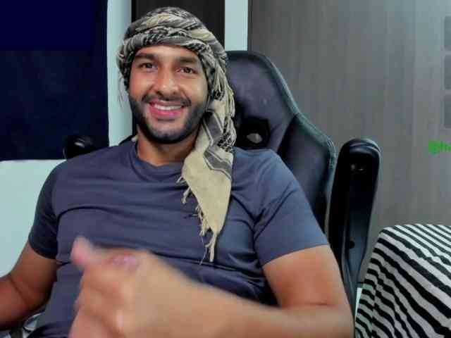 Handsoman11