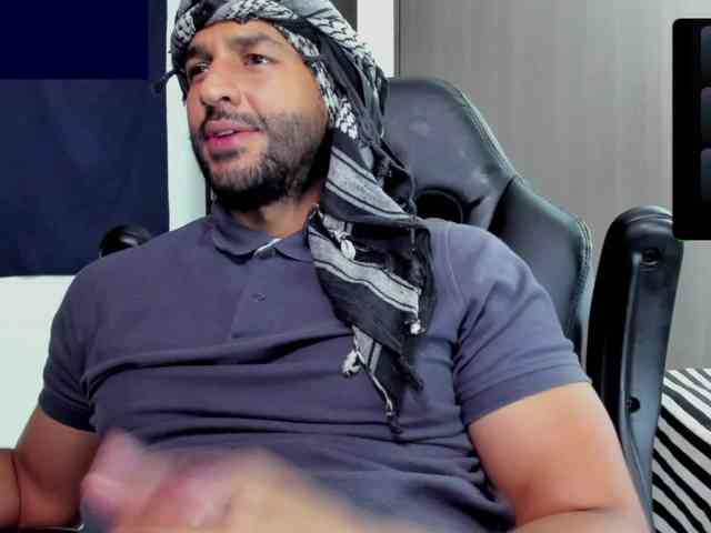 Handsoman11