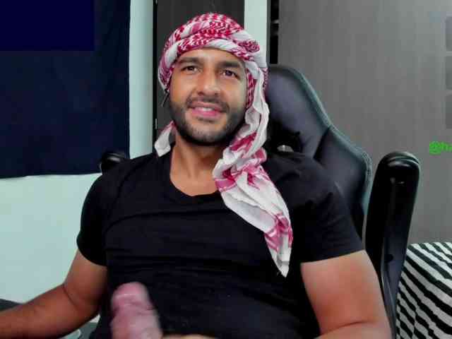 Handsoman11