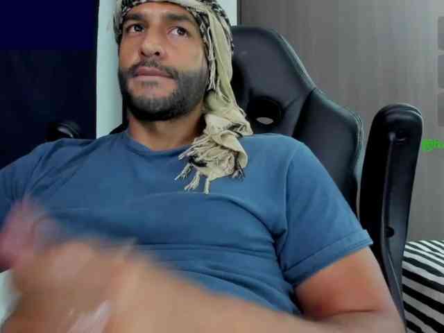 Handsoman11