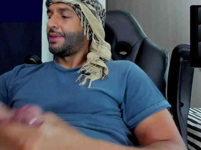 Handsoman11