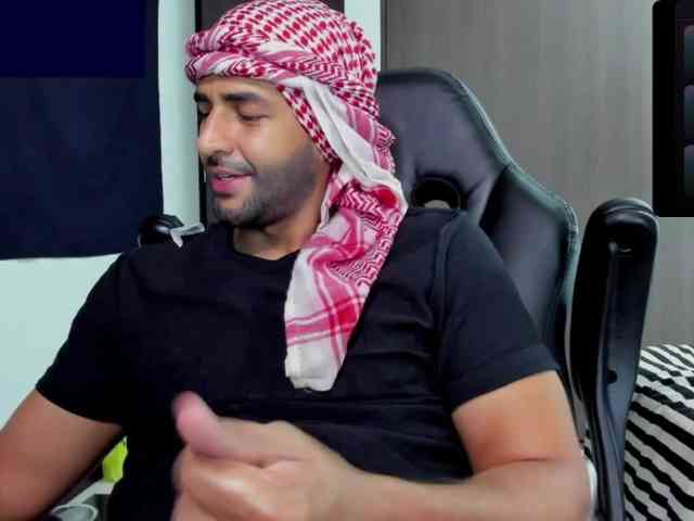 Handsoman11