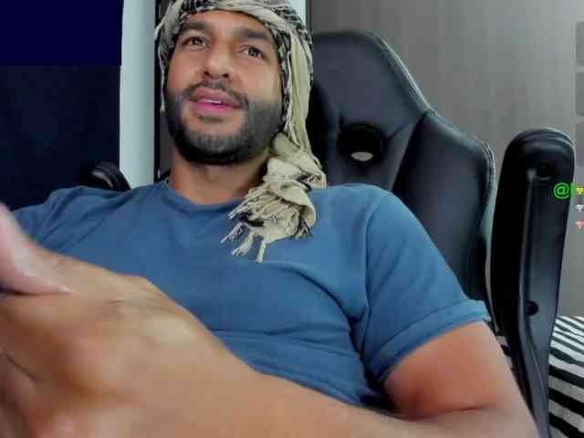 Handsoman11