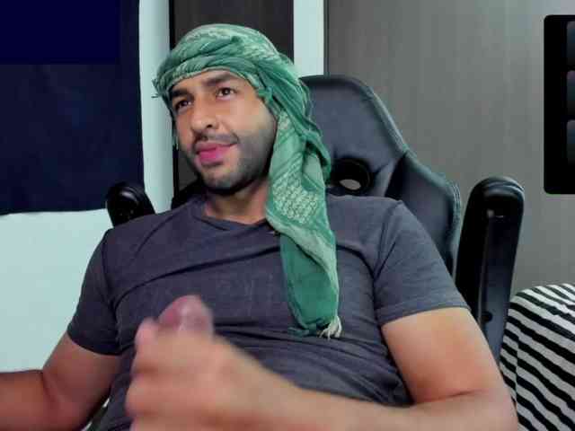 Handsoman11