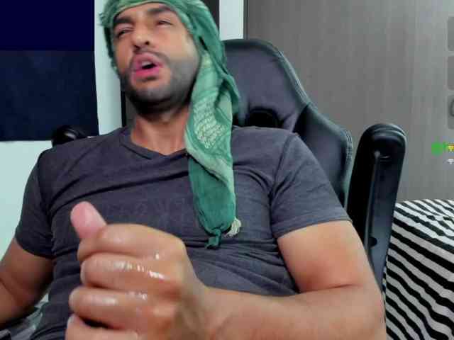 Handsoman11