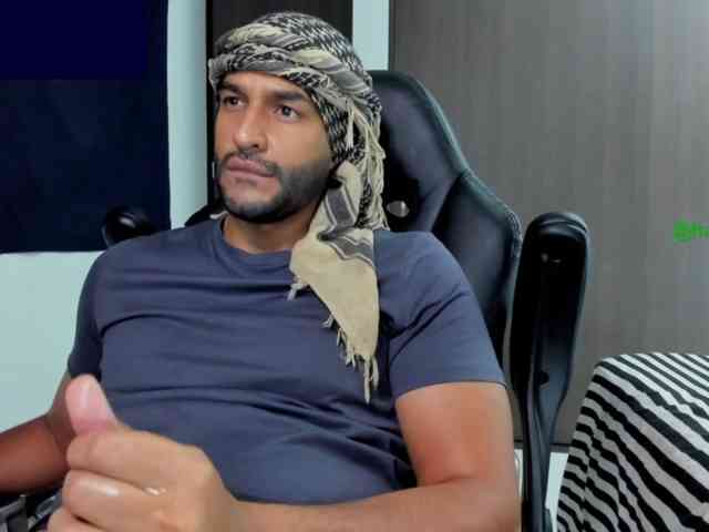 Handsoman11