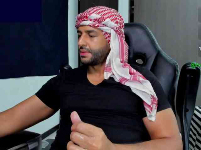 Handsoman11