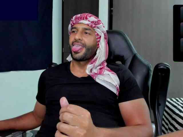 Handsoman11