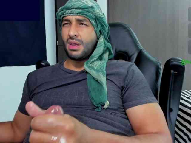 Handsoman11