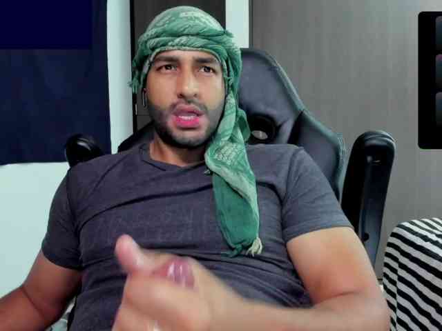 Handsoman11 Sex Cam Show