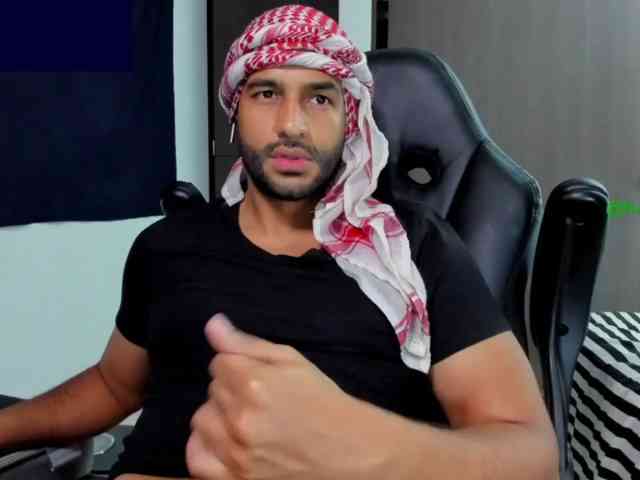 Handsoman11