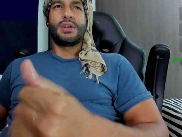 Handsoman11