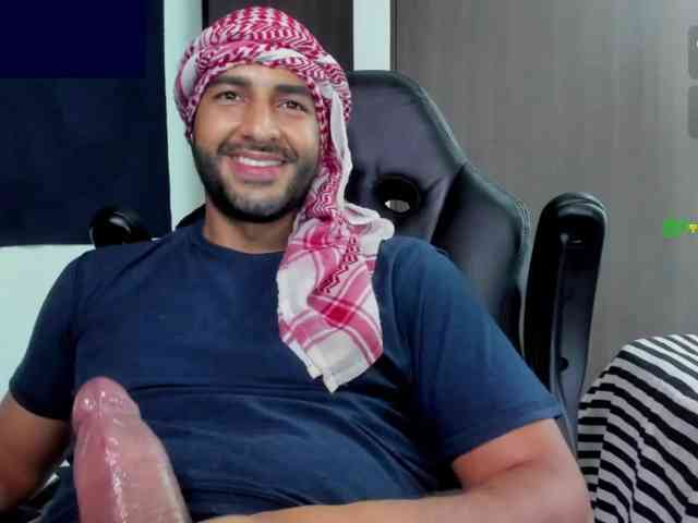 Handsoman11