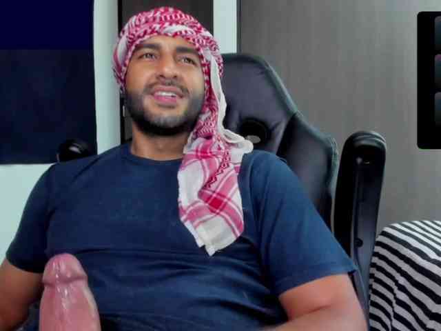 Handsoman11 Sex Cam Show