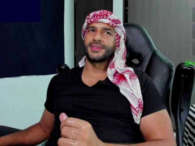 Handsoman11