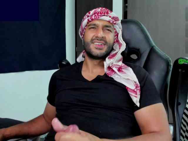 Handsoman11 Handsoman11
