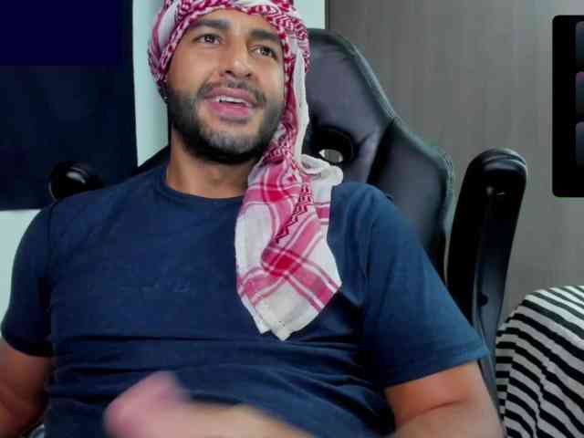Handsoman11 Handsoman11