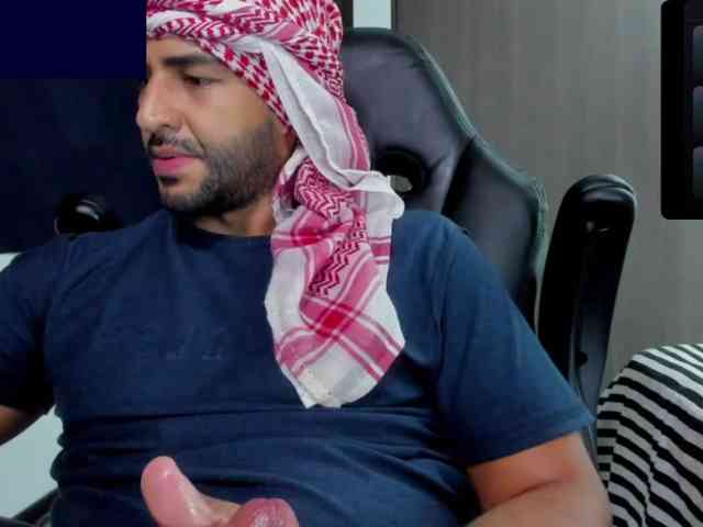 Handsoman11 Handsoman11