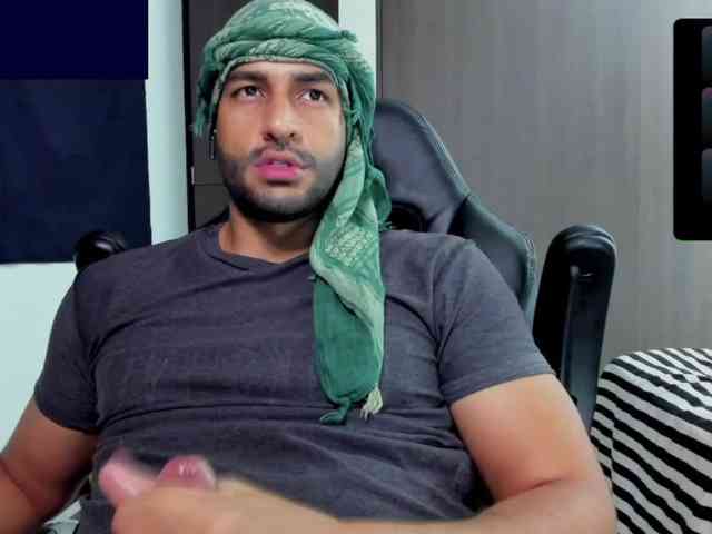 Handsoman11