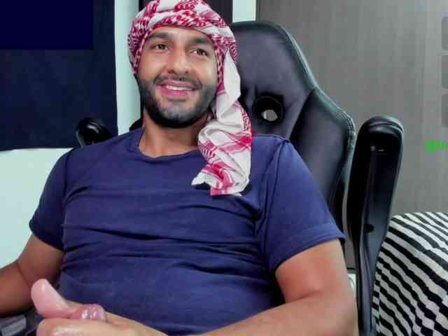 Handsoman11 Handsoman11