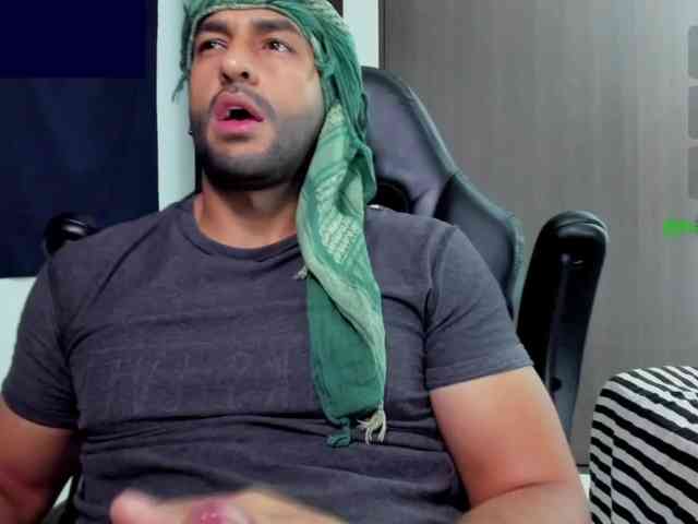 Handsoman11
