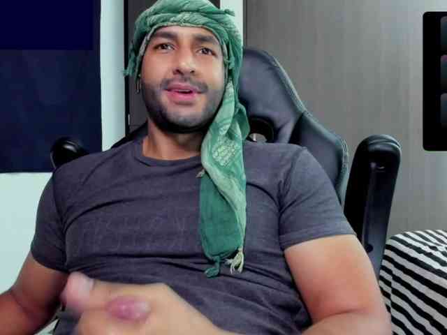 Handsoman11