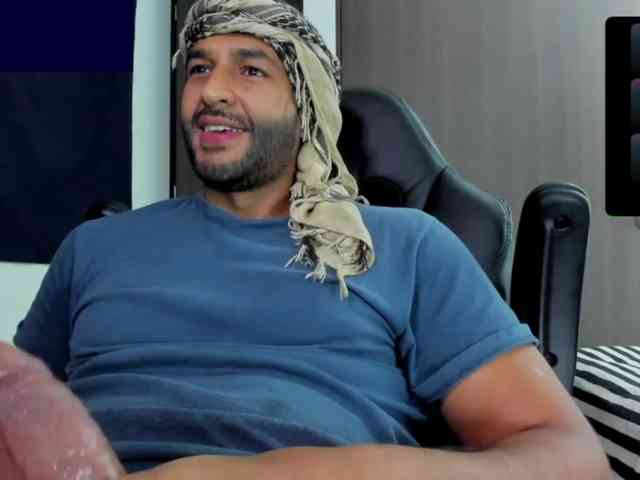 Handsoman11 Sex Cam Show