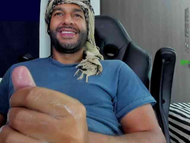 Handsoman11