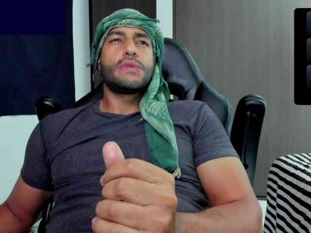Handsoman11
