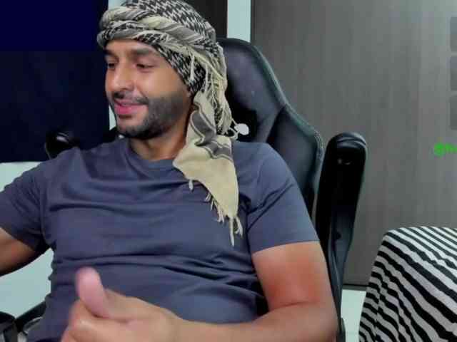 Handsoman11