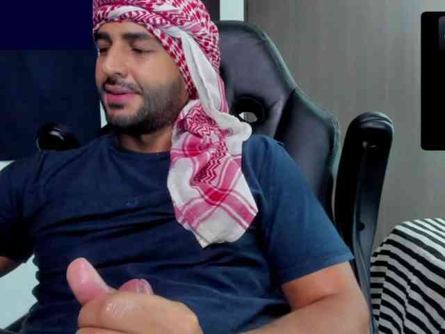 Handsoman11