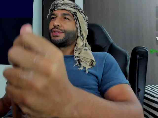 Handsoman11 Handsoman11
