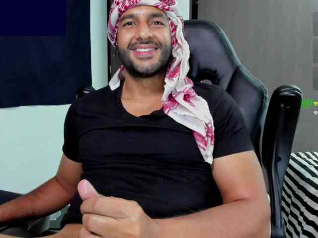 Handsoman11