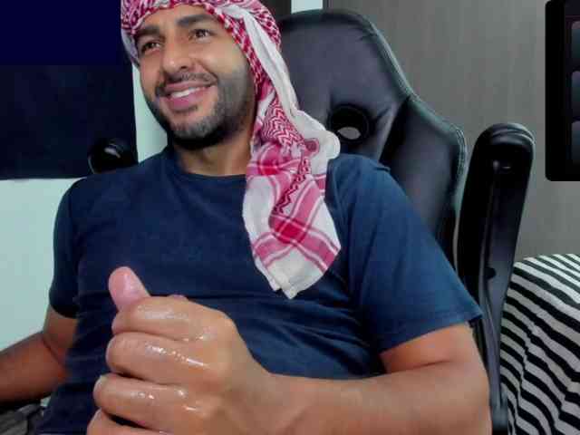 Handsoman11 Handsoman11
