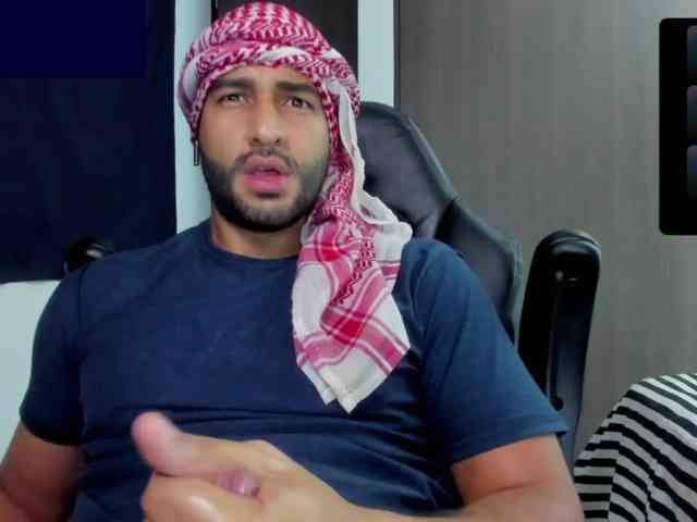 Handsoman11 Sex Cam Show