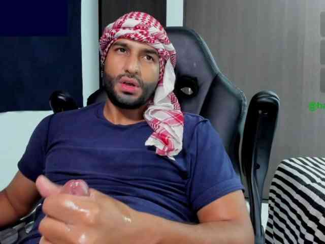 Handsoman11