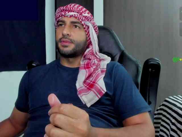 Handsoman11