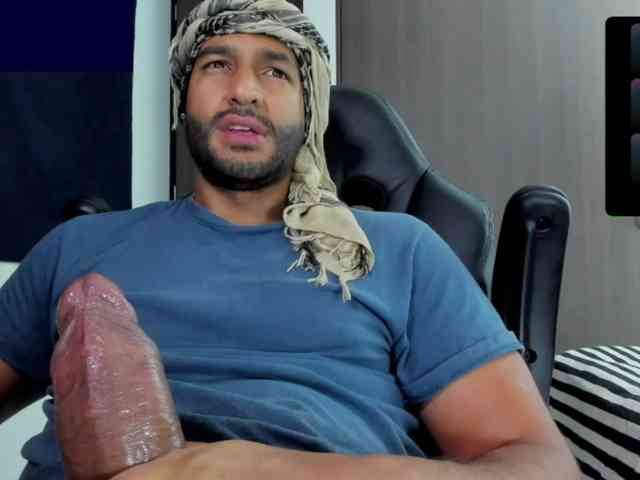 Handsoman11 Sex Cam Show