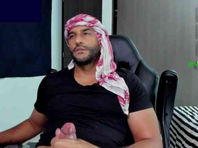 Handsoman11