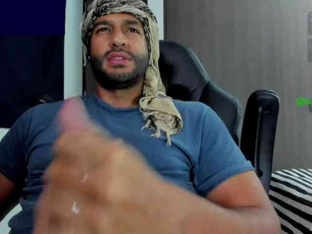 Handsoman11 Handsoman11