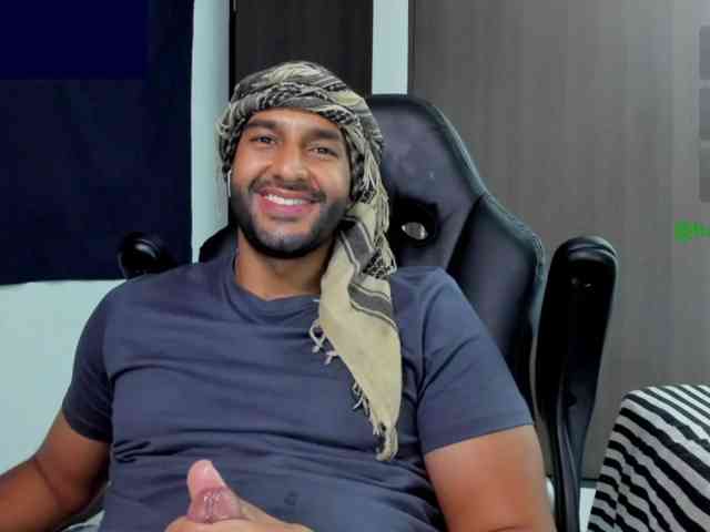 Handsoman11
