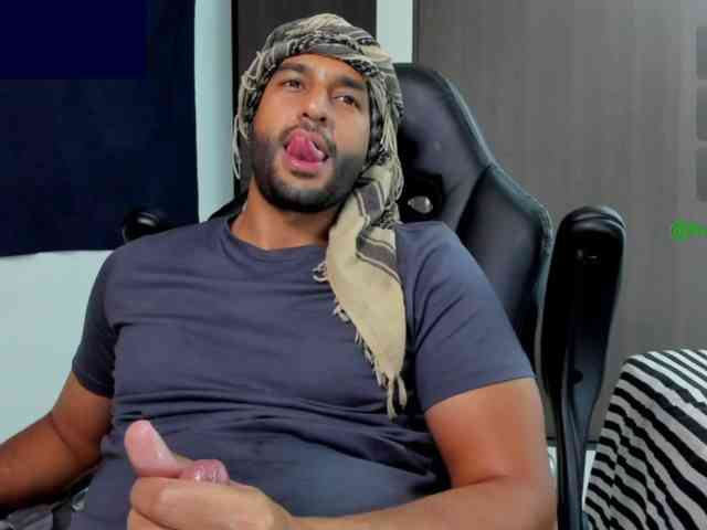 Handsoman11