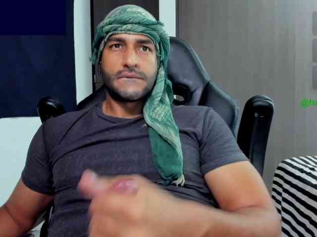 Handsoman11