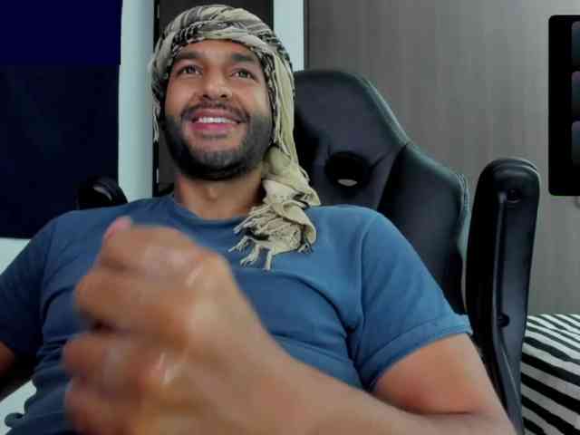 Handsoman11 Sex Cam Show